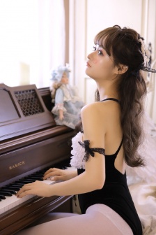 《禁止的爱:善良的小姨子